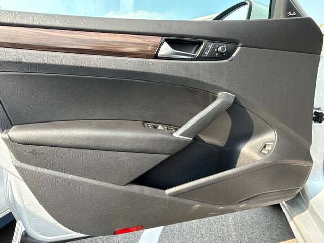 2020 Volkswagen Passat 2.0T SEL