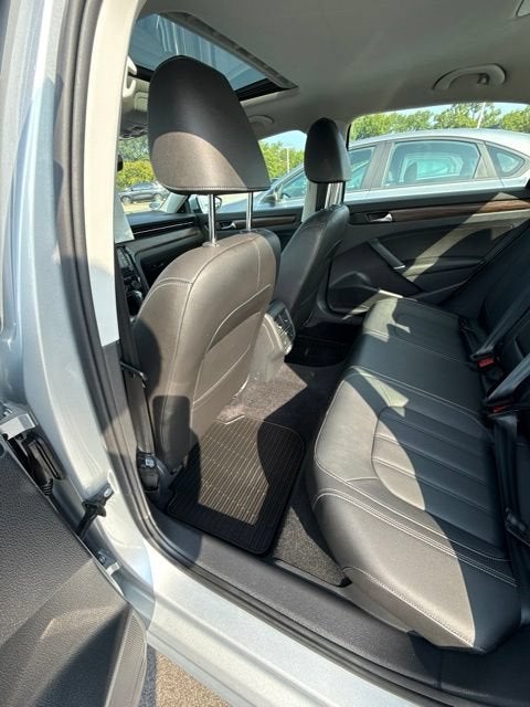 2020 Volkswagen Passat 2.0T SEL