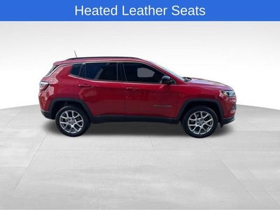 2023 Jeep Compass Latitude Lux