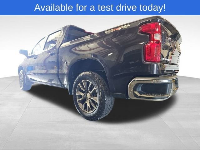 2022 Chevrolet Silverado 1500 LT (2FL)