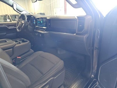 2022 Chevrolet Silverado 1500 LT (2FL)