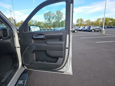 2022 Chevrolet Silverado 1500 LT (2FL)