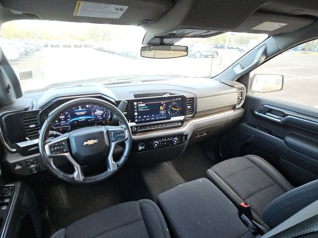 2022 Chevrolet Silverado 1500 LT (2FL)