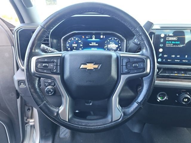 2022 Chevrolet Silverado 1500 LT (2FL)