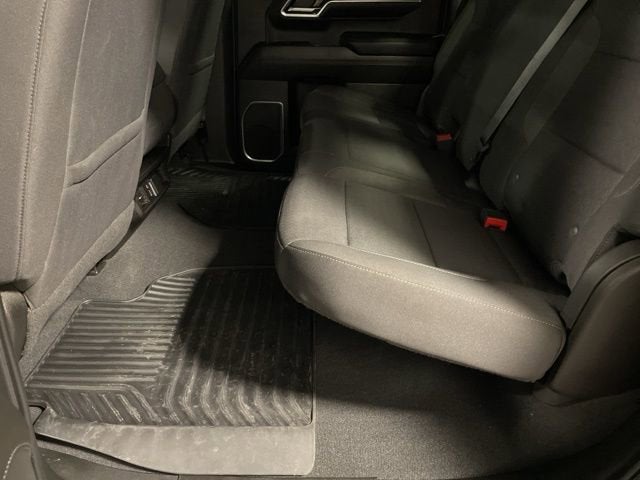 2022 Chevrolet Silverado 1500 LT (2FL)