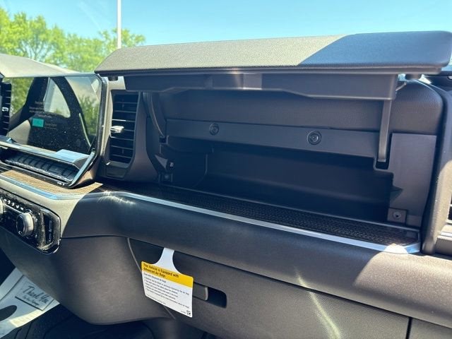 2026 Chevrolet Silverado 1500 RST - Photo 18
