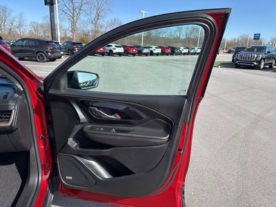 2022 GMC Terrain AT4