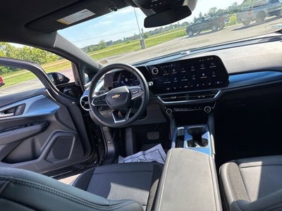 2025 Chevrolet Equinox EV LT