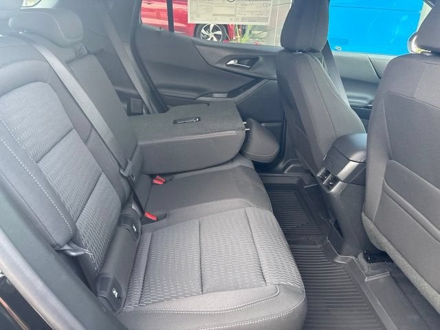 2027 Chevrolet Equinox LT - Photo 16