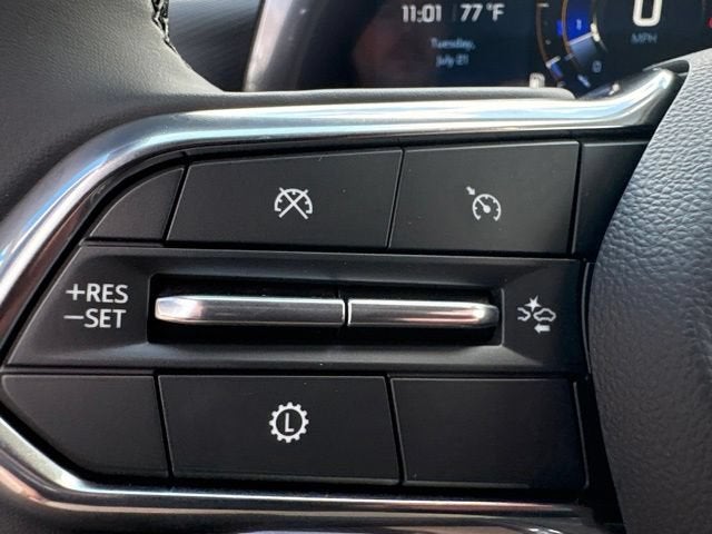 2027 Chevrolet Equinox LT - Photo 35