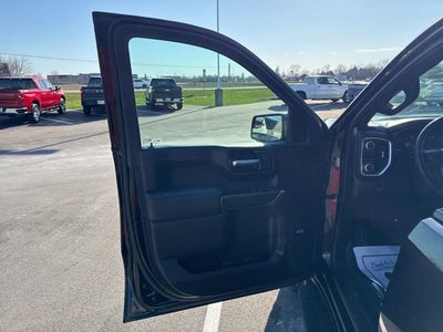 2022 GMC Sierra 1500 Limited AT4