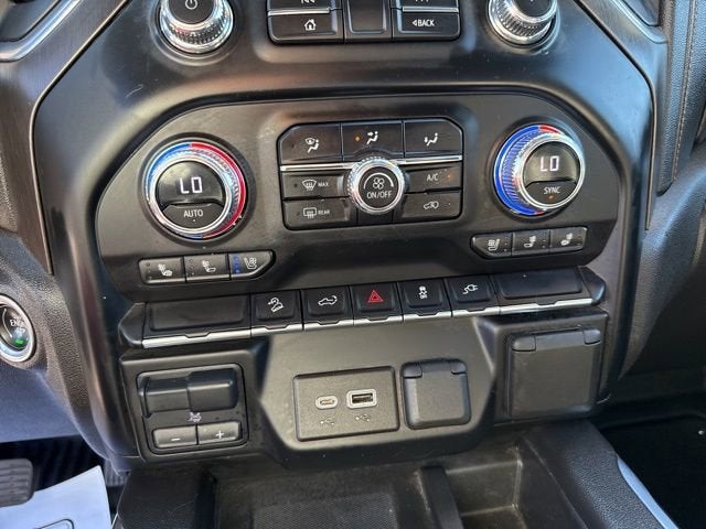 2022 GMC Sierra 1500 Limited AT4