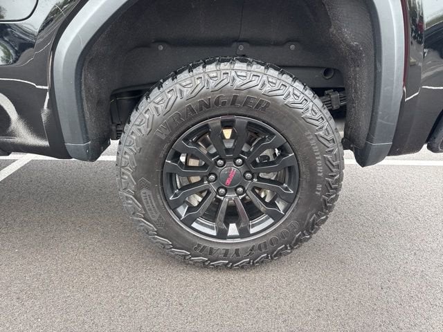 2023 GMC Sierra 1500 AT4X