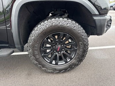 2023 GMC Sierra 1500 AT4X