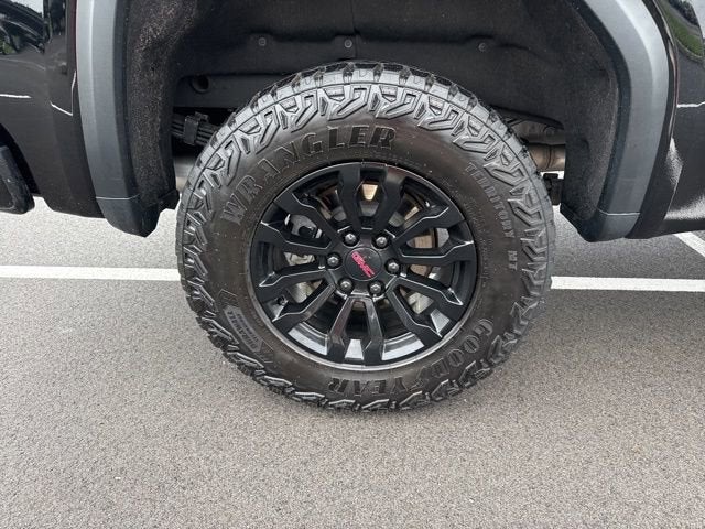 2023 GMC Sierra 1500 AT4X