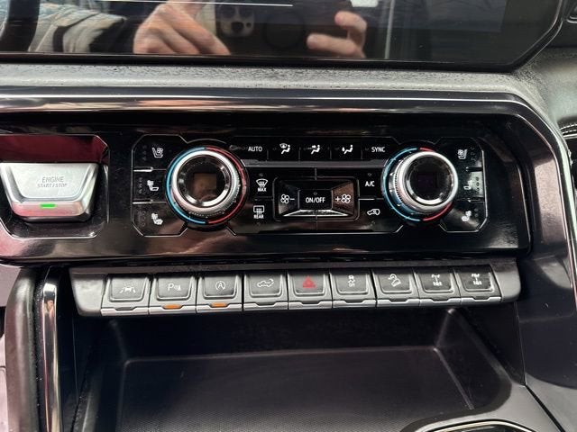 2023 GMC Sierra 1500 AT4X