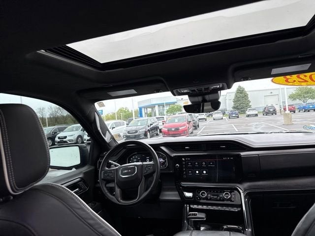 2023 GMC Sierra 1500 AT4X