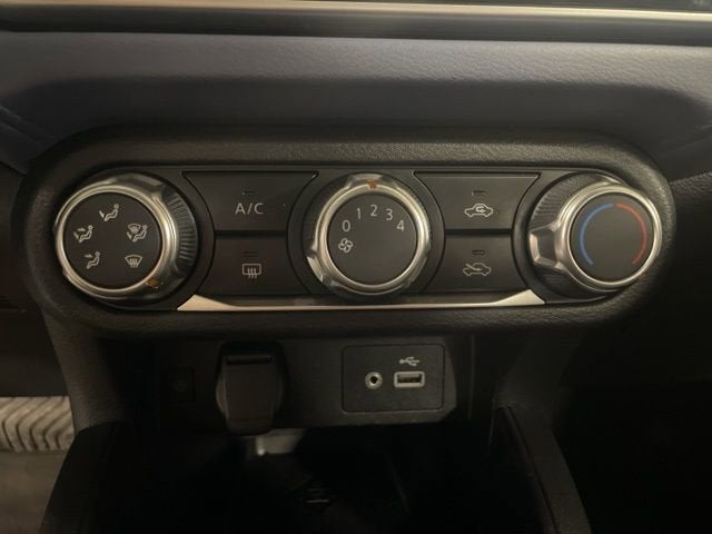 2024 Nissan Versa SV