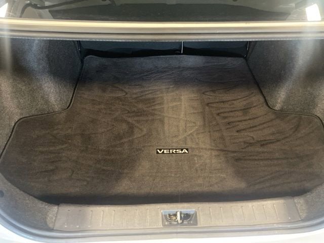 2024 Nissan Versa SV