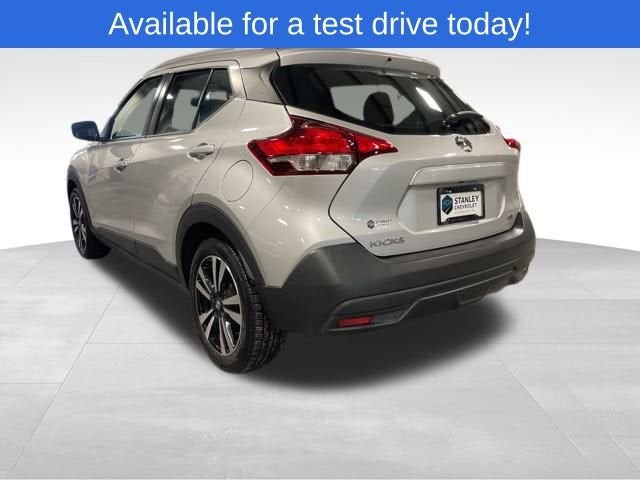 2019 Nissan Kicks SV