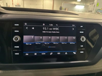 2024 Volkswagen Taos SE