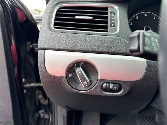 2011 Volkswagen Jetta SEL
