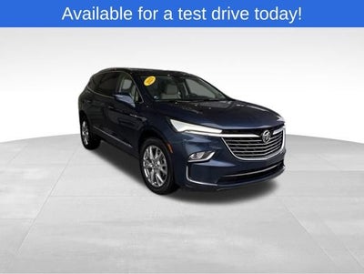 2023 Buick Enclave Essence