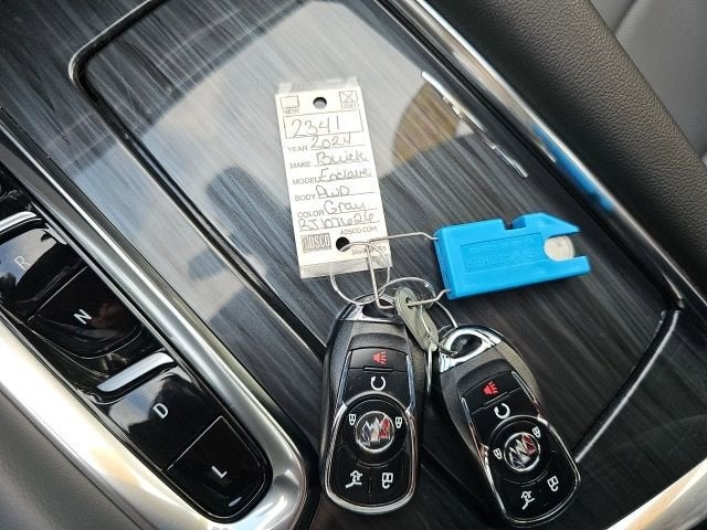 2024 Buick Enclave Essence
