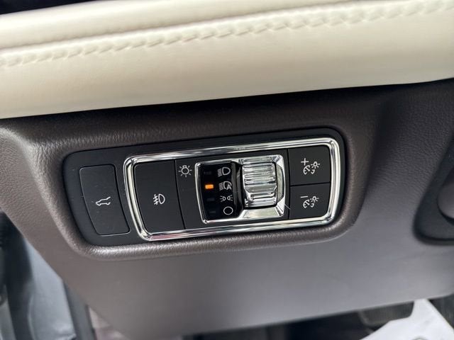 2020 Lincoln Aviator Black Label