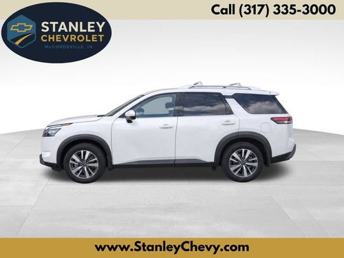 2023 Nissan Pathfinder SL