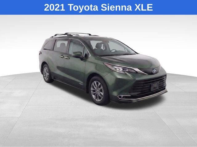 2021 Toyota Sienna XLE