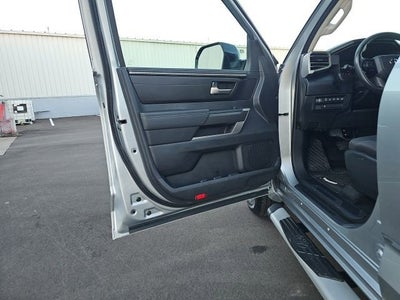 2022 Toyota Tundra 4WD SR5