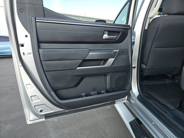 2022 Toyota Tundra 4WD SR5