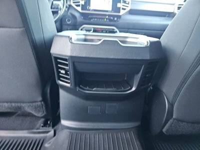 2022 Toyota Tundra 4WD SR5