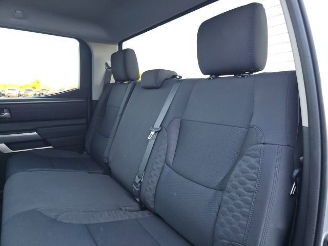 2022 Toyota Tundra 4WD SR5