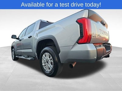 2022 Toyota Tundra 4WD SR5