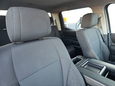 2022 Toyota Tundra 4WD SR5