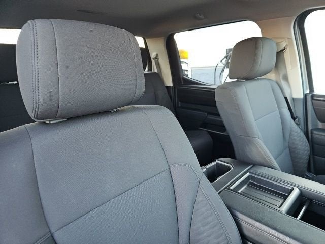 2022 Toyota Tundra 4WD SR5