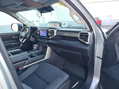 2022 Toyota Tundra 4WD SR5