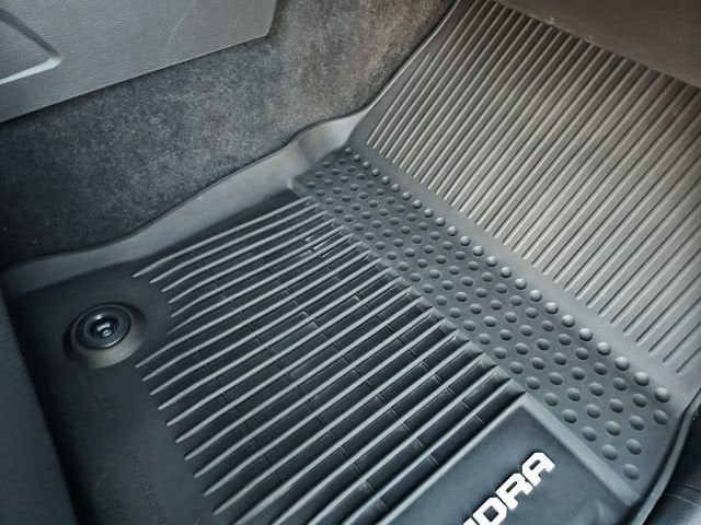 2022 Toyota Tundra 4WD SR5