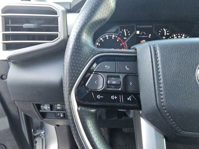 2022 Toyota Tundra 4WD SR5