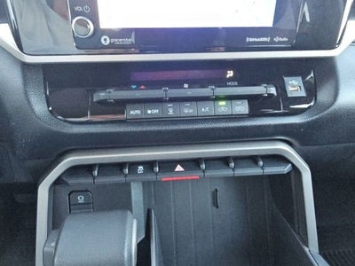 2022 Toyota Tundra 4WD SR5