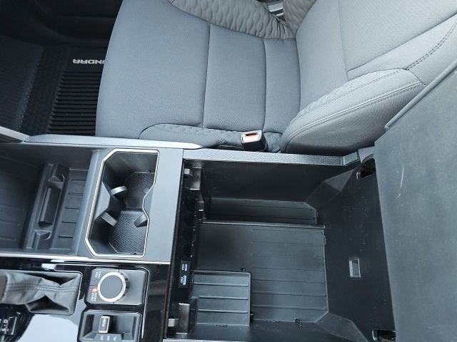 2022 Toyota Tundra 4WD SR5