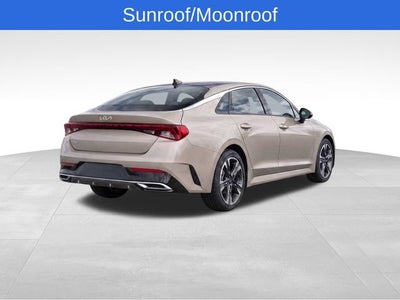 2022 Kia K5 EX