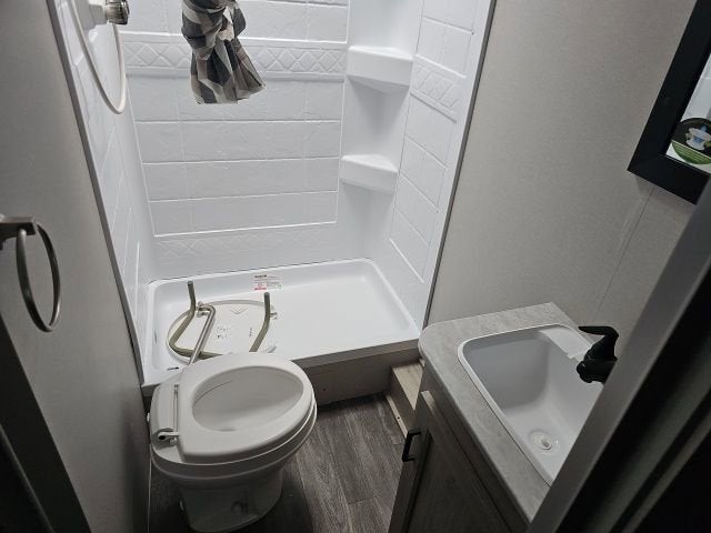 2025 FOREST RIVER AURORA Base