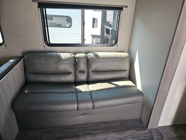 2025 FOREST RIVER AURORA Base