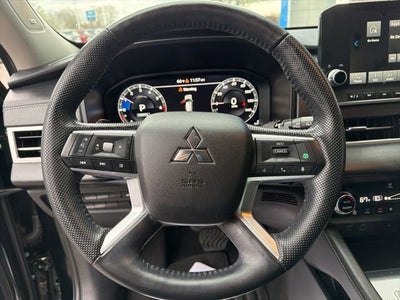 2023 Mitsubishi Outlander SEL
