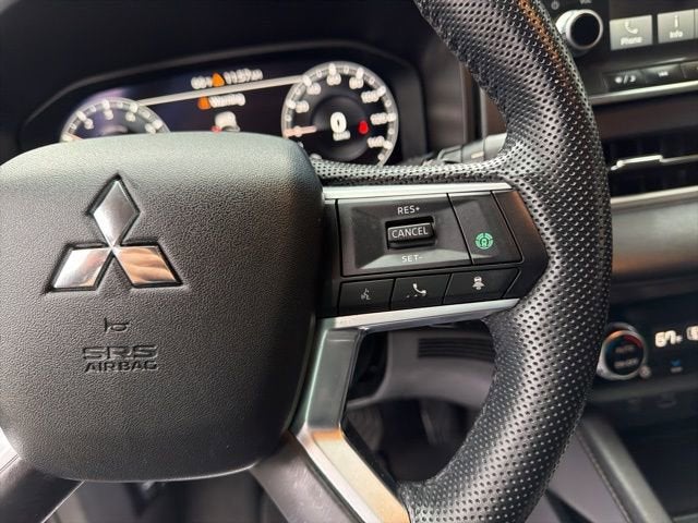 2023 Mitsubishi Outlander SEL