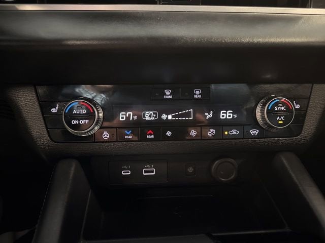 2023 Mitsubishi Outlander SEL