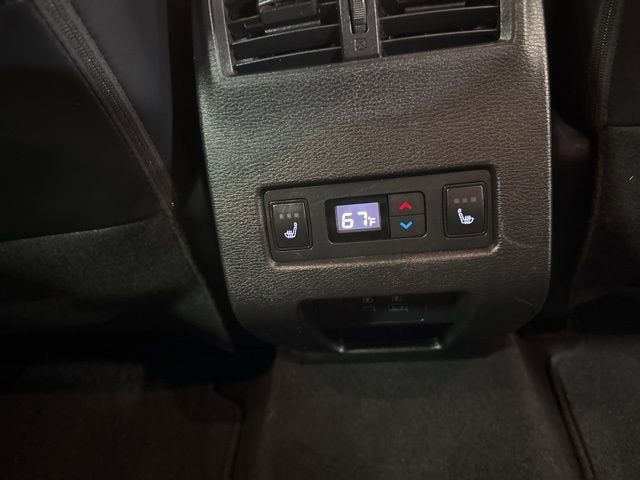 2023 Mitsubishi Outlander SEL